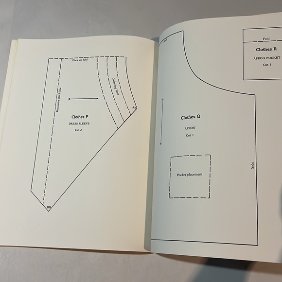 NWT Make Your Own Teddy Bears Instructions Patterns Clothing BOOK Crafters - Picture 17 of 17